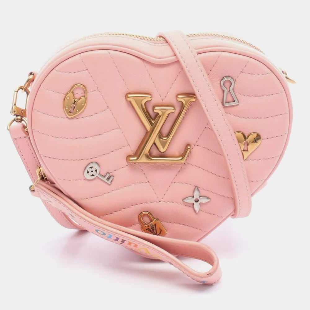 Louis Vuitton new wave heart crossbody limited edition love lock quilted. Pink